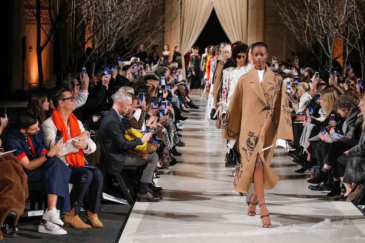 London Fashion Week 2024: The Ultimate Guide to Dates, Tickets, Designers & Must-See Shows